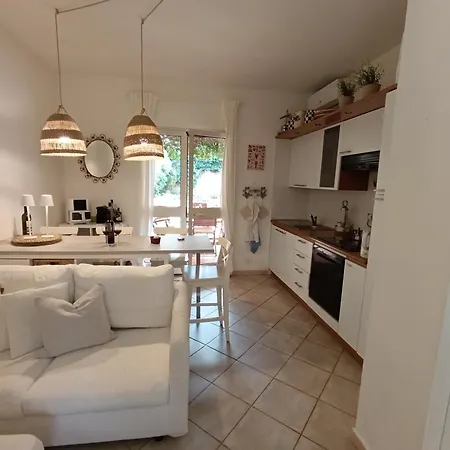 アパート Apartament Monte Petrosu