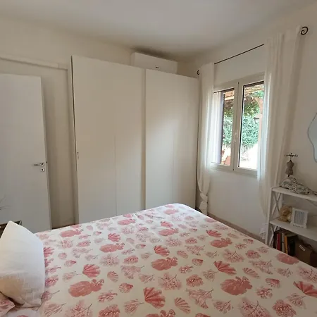 アパート Apartament Monte Petrosu *